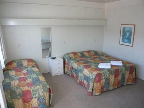 Coronation Court Motel ニュープリマス エクステリア 写真